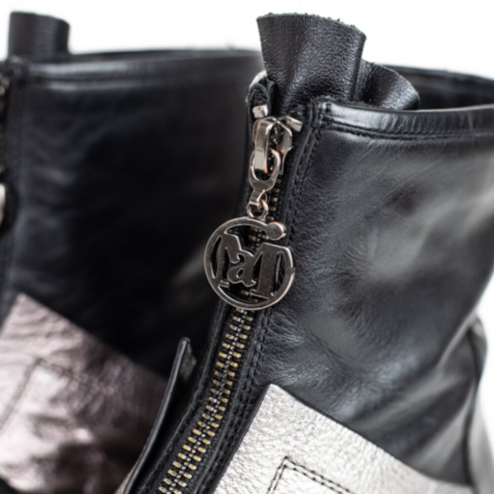 Maria Moro Black Leather & Metallic Mid-Calf Boots – Size 37 (Approx. US 6.5–7) - Picture 2 of 13